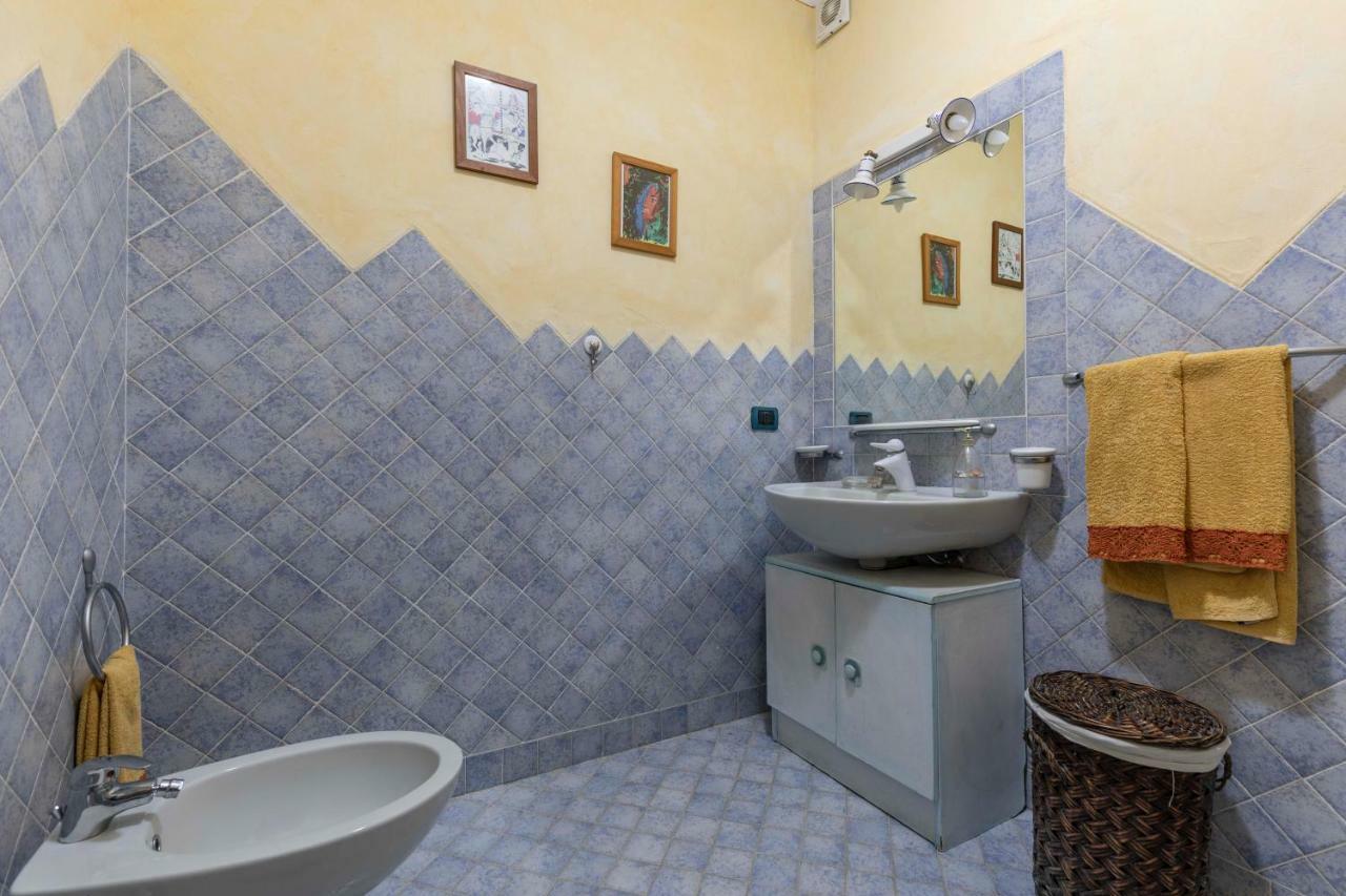 Villa Iris With Pool Baja Sardinia Extérieur photo